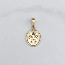 Load image into Gallery viewer, 14KT Yellow Gold Fleur de Lis Oval Pendant Charm, 14KT Yellow Gold Fleur de Lis Oval Pendant Charm - Legacy Saint Jewelry