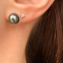 Load image into Gallery viewer, Estate 14KT Yellow Gold Round Black Tahitian Pearl Stud Earrings - Legacy Saint Jewelry