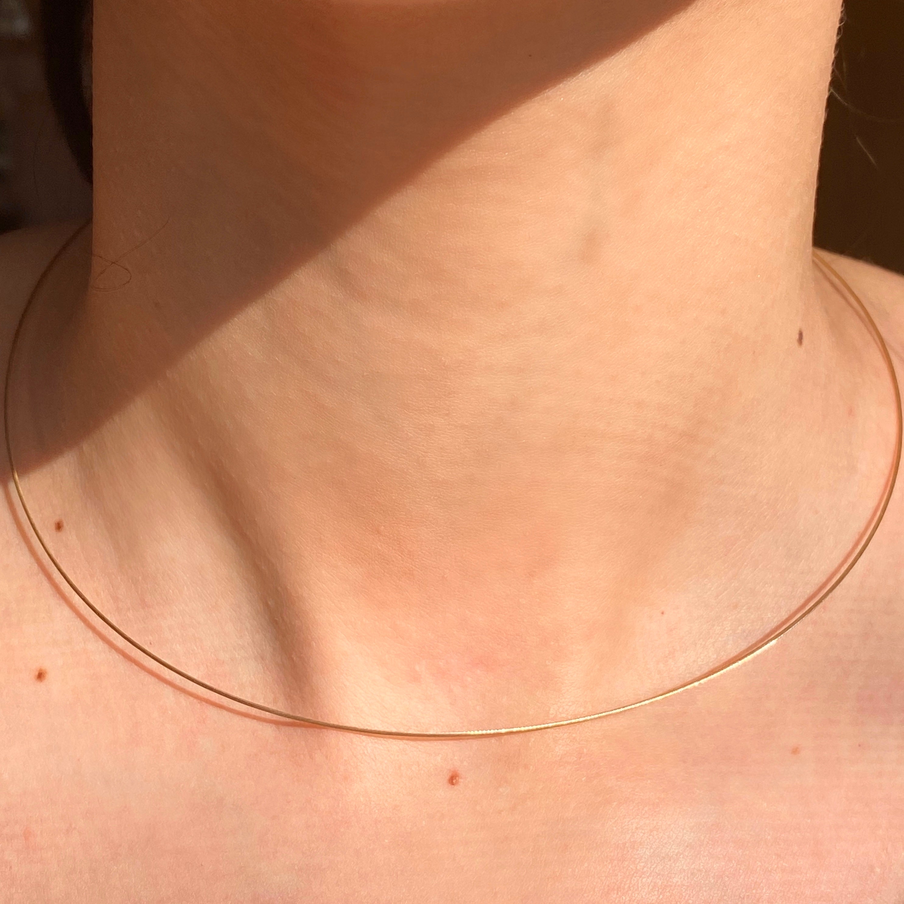 14KT Yellow Gold Thin Cable Collar Neck Wire Necklace .60mm LSJ