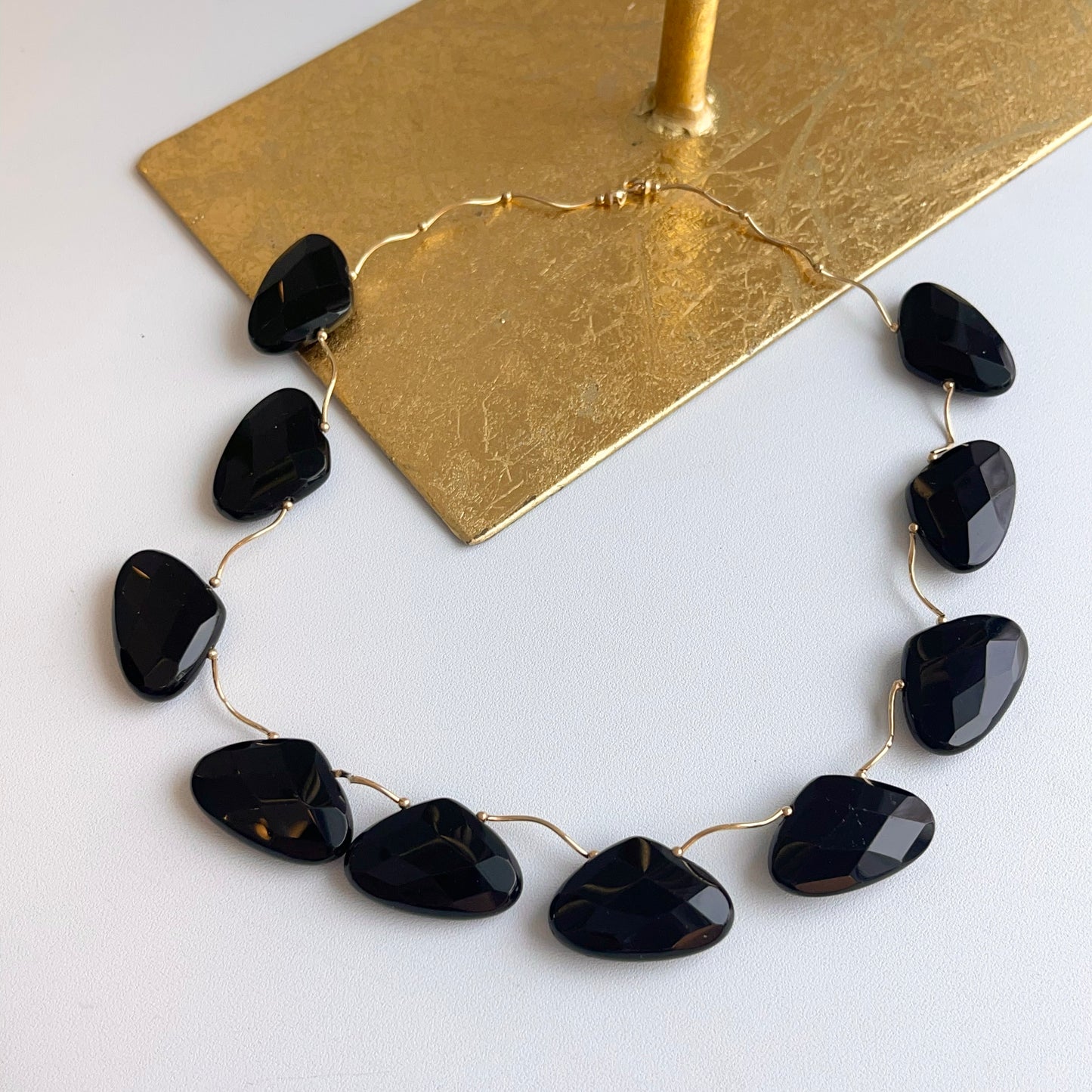 Estate 14KT Yellow Gold Segmented Triangle Black Onyx Necklace