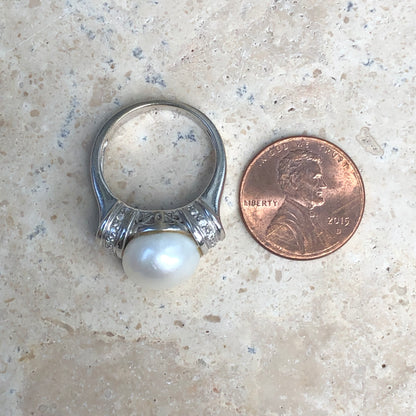 Estate 18KT White Gold Freshwater Pearl + Diamond Ring Size 6.75, Estate 18KT White Gold Freshwater Pearl + Diamond Ring Size 6.75 - Legacy Saint Jewelry