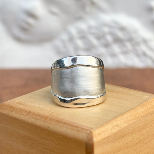 14KT White Gold Wide Artistic Polished + Matte Cigar Band Ring - LSJ