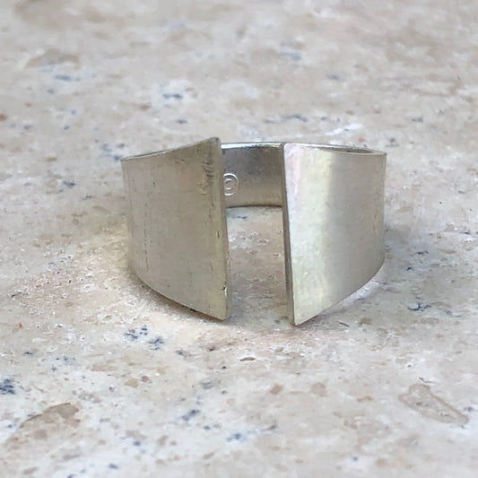 Sterling Silver Matte Flat-End Shank Ring Size 6, Sterling Silver Matte Flat-End Shank Ring Size 6 - Legacy Saint Jewelry
