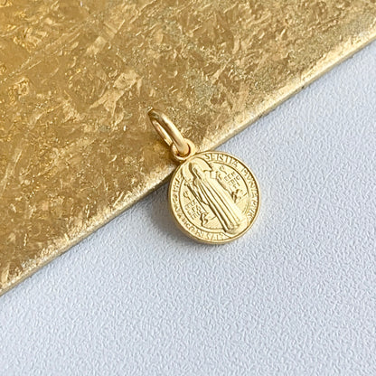 14KT Yellow Gold St Benedict Round Matte Medal Pendant Charm 10mm