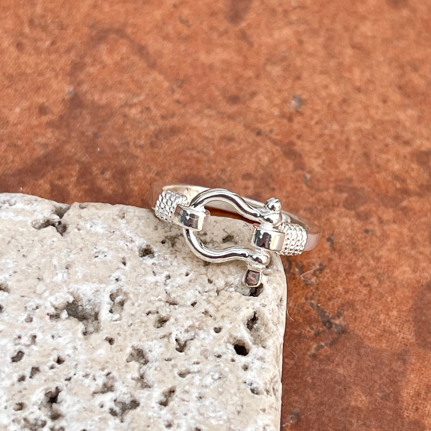 Sterling Silver Shackle Rope Edge Ring