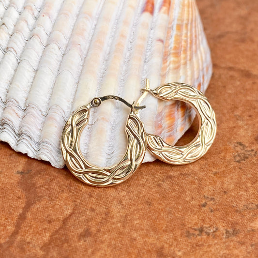 10KT Yellow Gold Textured Pattern Hoop Earrings 18mm