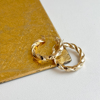 14KT Yellow Gold Twisted Tube Hoop Earrings 26mm