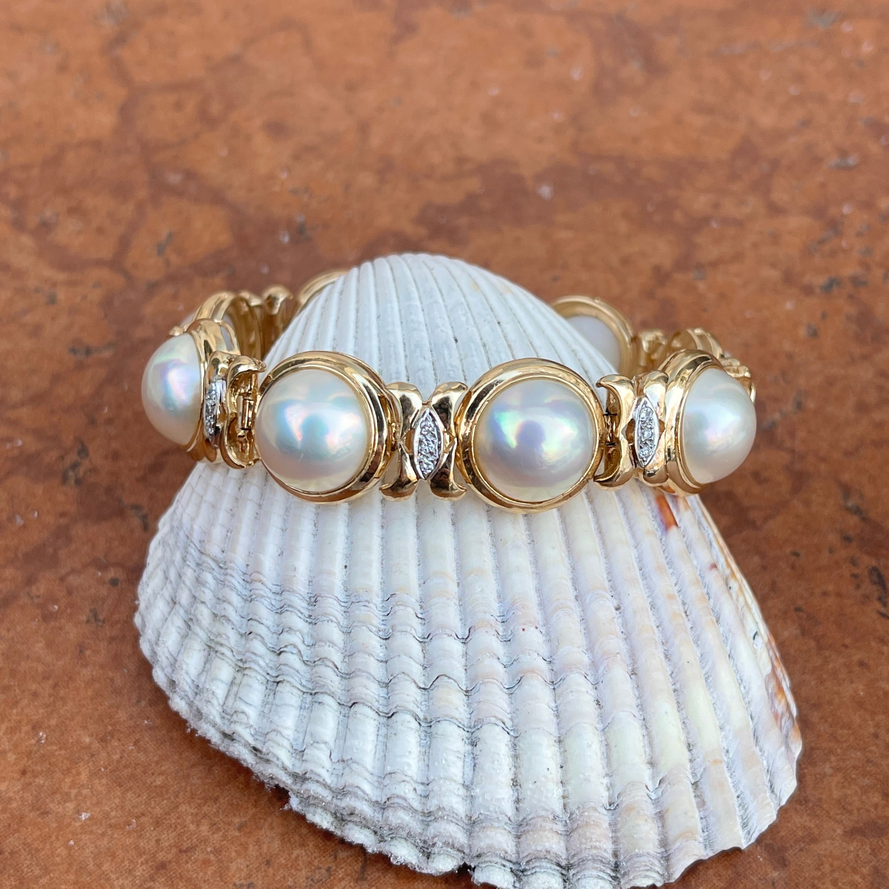 Estate 14KT Yellow Gold White Mabe Pearl Pave Diamond Link Bracelet LSJ
