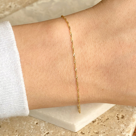 14KT Yellow Gold 1mm Singapore Link Thin Chain Bracelet 7", 14KT Yellow Gold 1mm Singapore Link Thin Chain Bracelet 7" - Legacy Saint Jewelry