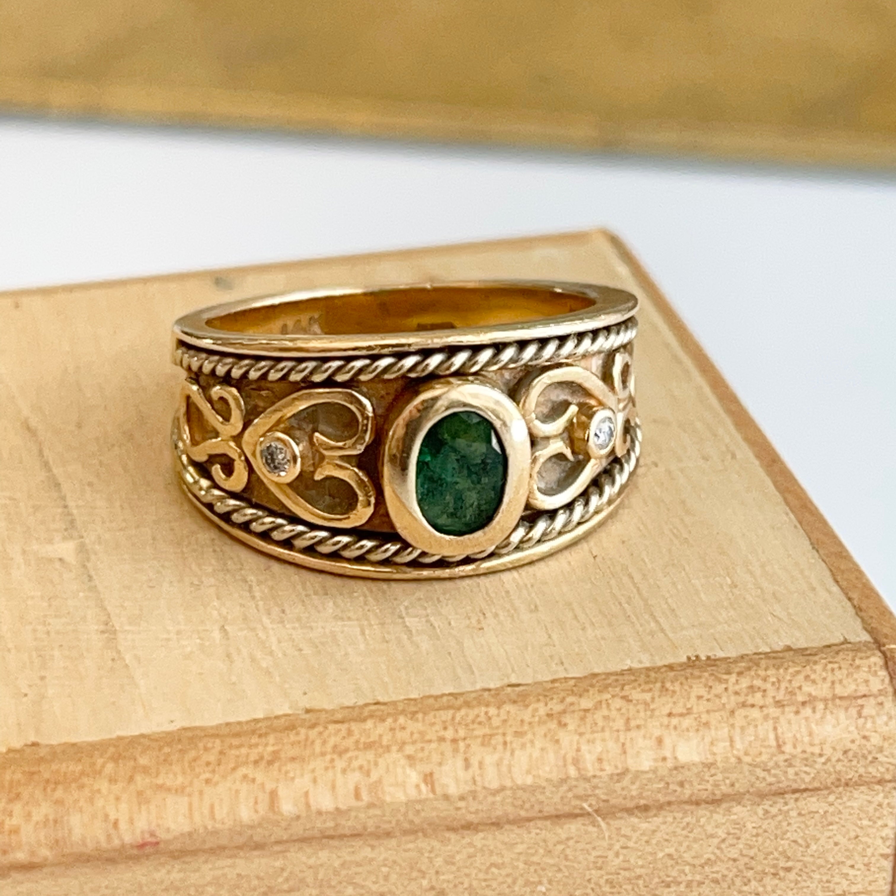 Diamond 18KYG Ribbed Vintage Cigar Band Ring – Bardys Estate Jewelry