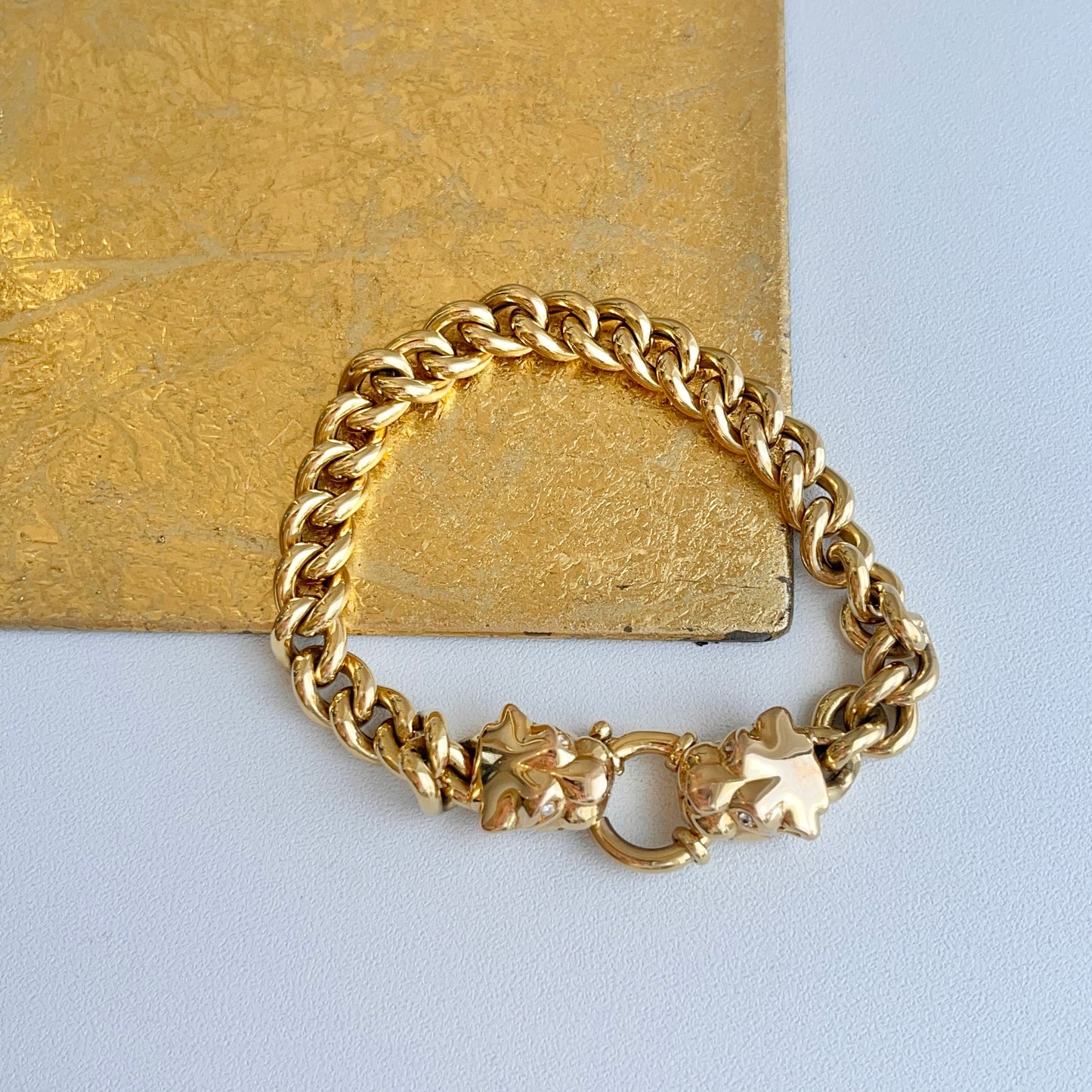 Estate 14KT Yellow Gold Double Panther Head Diamond Curb Chain Bracelet