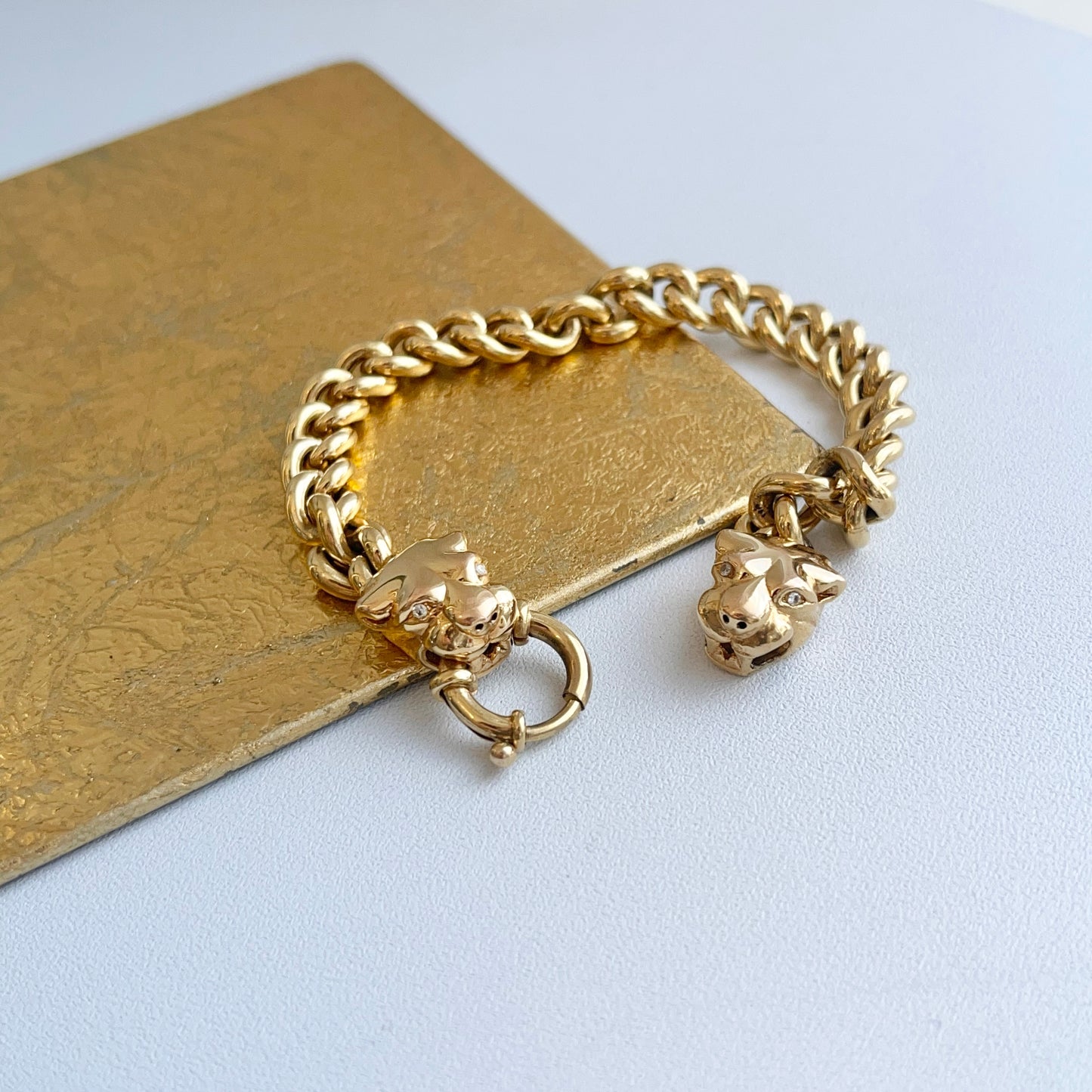 Estate 14KT Yellow Gold Double Panther Head Diamond Curb Chain Bracelet