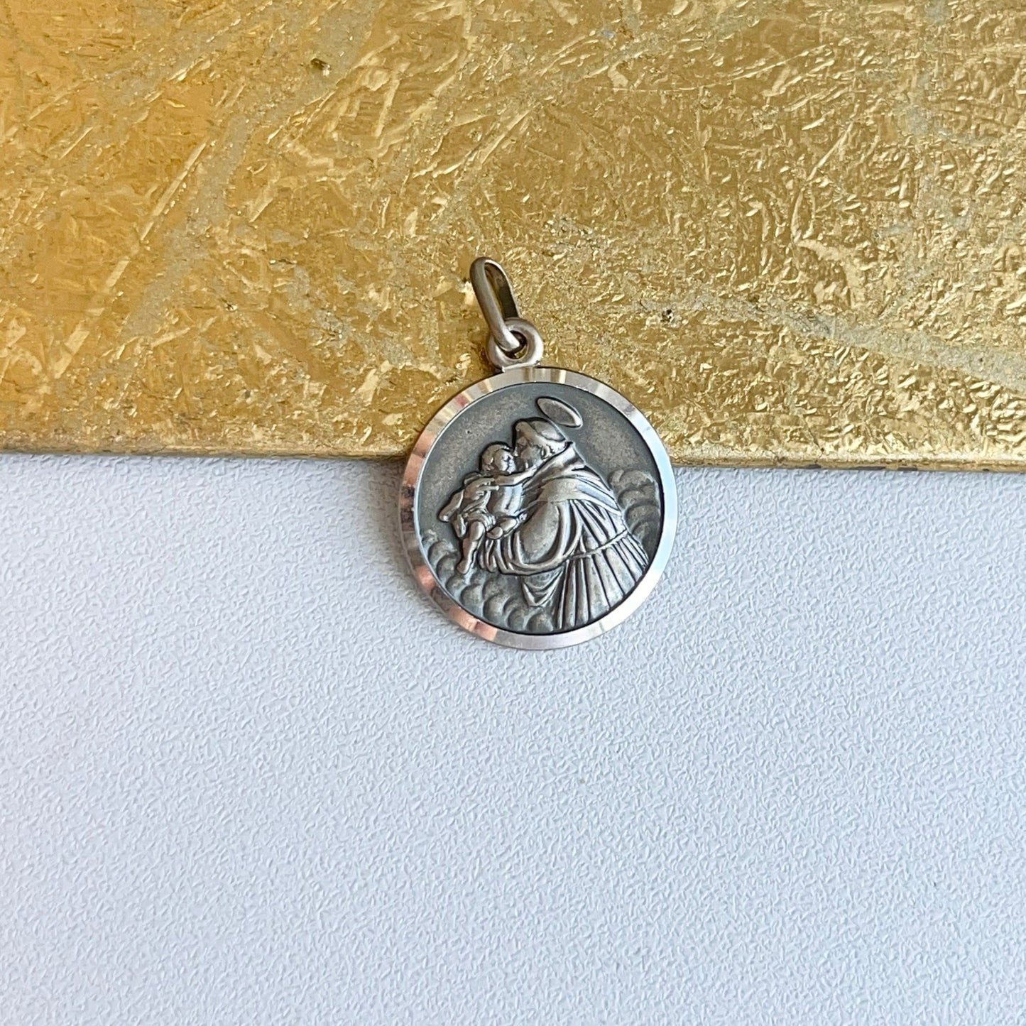 Sterling Silver St Anthony Satin Round Medal Pendant 18mm