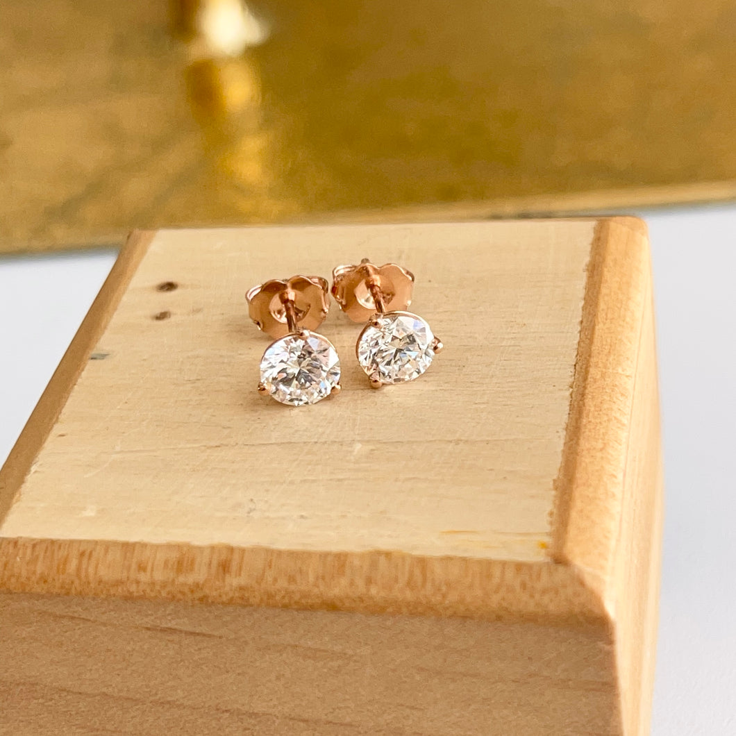 14KT Rose Gold 1.50 CT Round Lab Diamond Stud Earrings