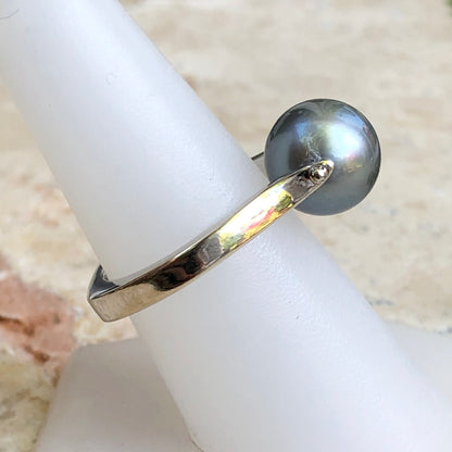 14KT White Gold + Gray Tahitian pearl Ring Size 8, 14KT White Gold + Gray Tahitian pearl Ring Size 8 - Legacy Saint Jewelry
