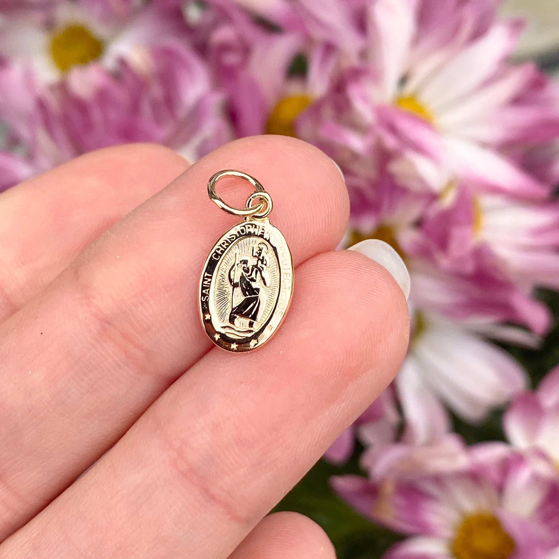 14KT Yellow Gold Saint Christopher Oval Medal Pendant Charm 21mm, 14KT Yellow Gold Saint Christopher Oval Medal Pendant Charm 21mm - Legacy Saint Jewelry