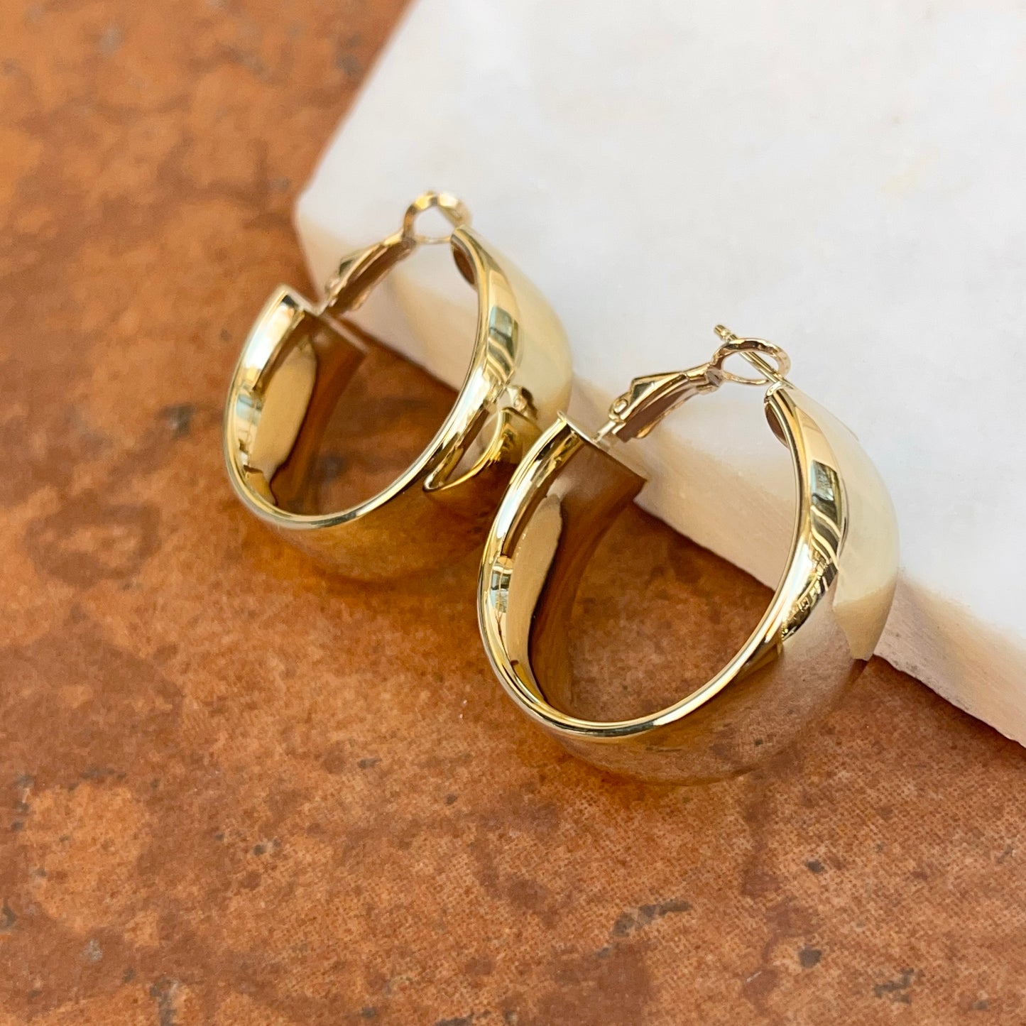 14KT Yellow Gold 10mm Wide Tube Round Omega Hoop Earrings 26mm