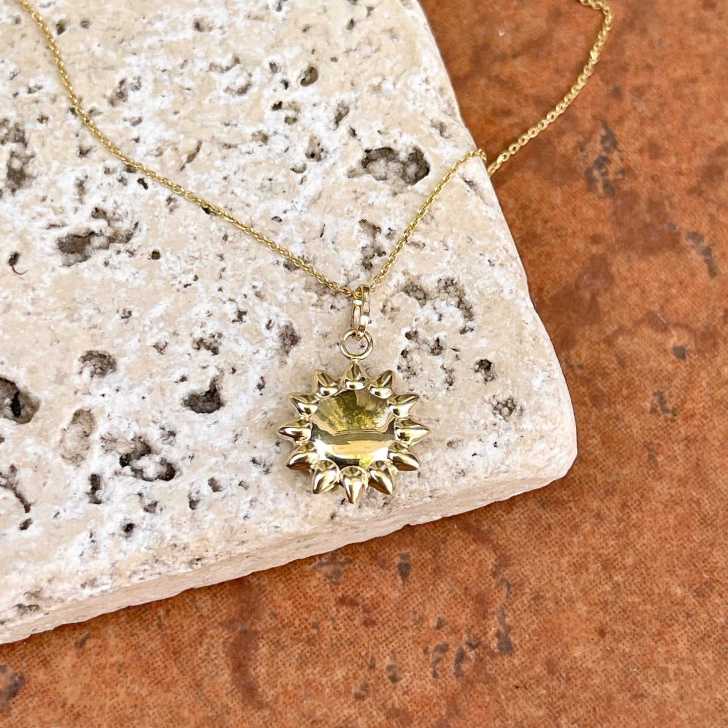 14KT Yellow Gold Puffed Sun Pendant Chain Necklace