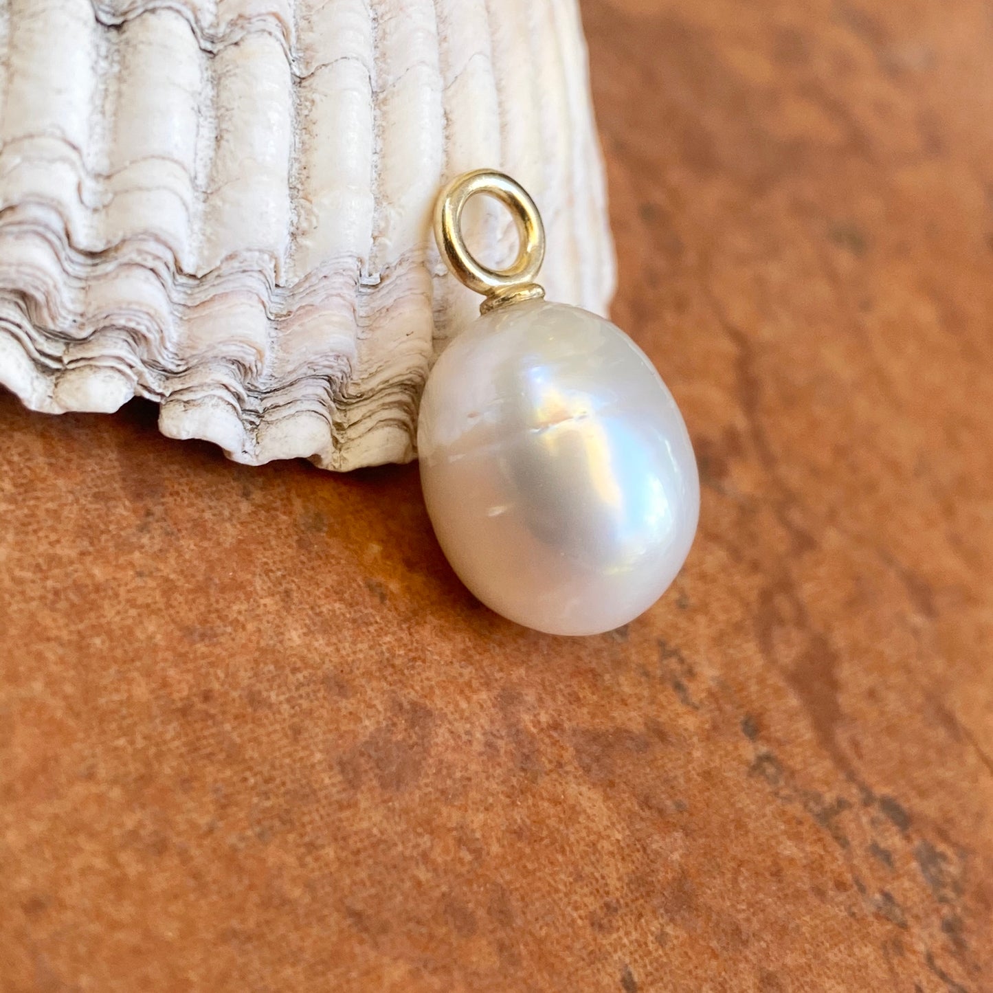 14KT Yellow Gold Oval Paspaley South Sea Pearl Simple Pendant 12mm