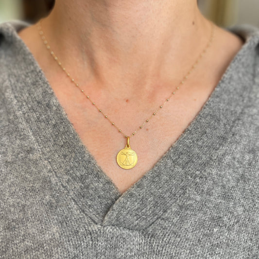 14KT Yellow Gold Matte The Vitruvian Man Round Medal Pendant 14mm
