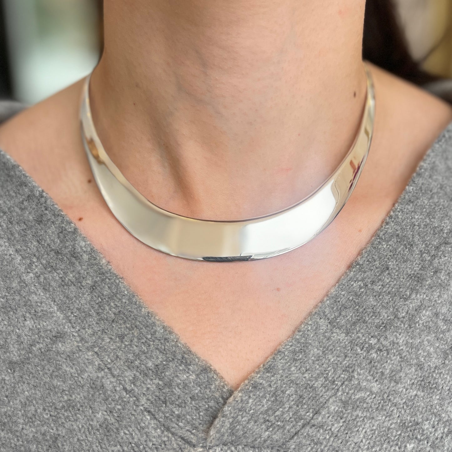 Sterling Silver Thick Oval Polished Tapered Open Collar Necklace