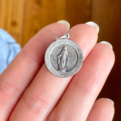 Sterling Silver Antiqued Miraculous Medal Round Pendant 24mm