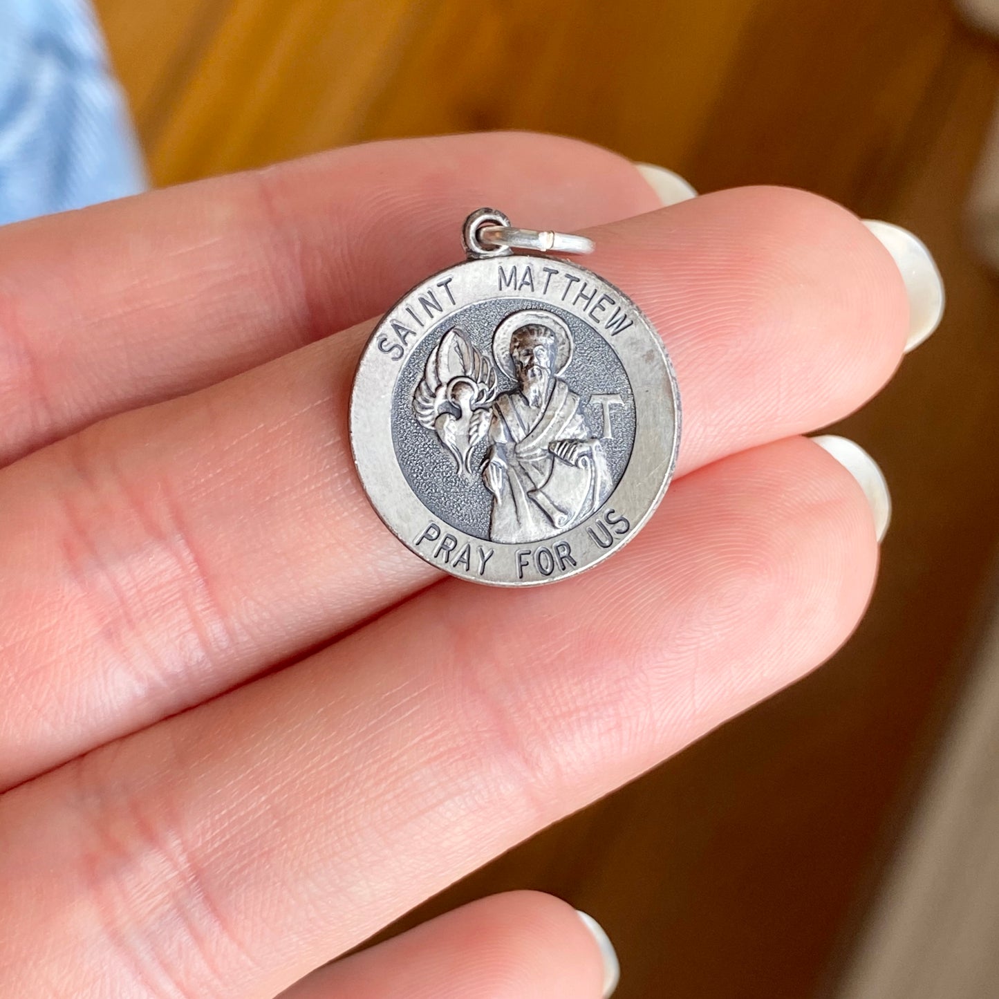 Sterling Silver Antiqued Saint Matthew Round Medal Pendant 20mm