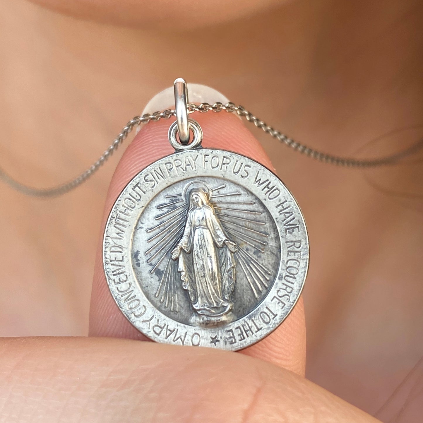 Sterling Silver Antiqued Miraculous Medal Round Pendant 24mm