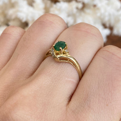 Estate 14KT Yellow Gold Oval .70 CT Emerald + Diamond Accent Ring