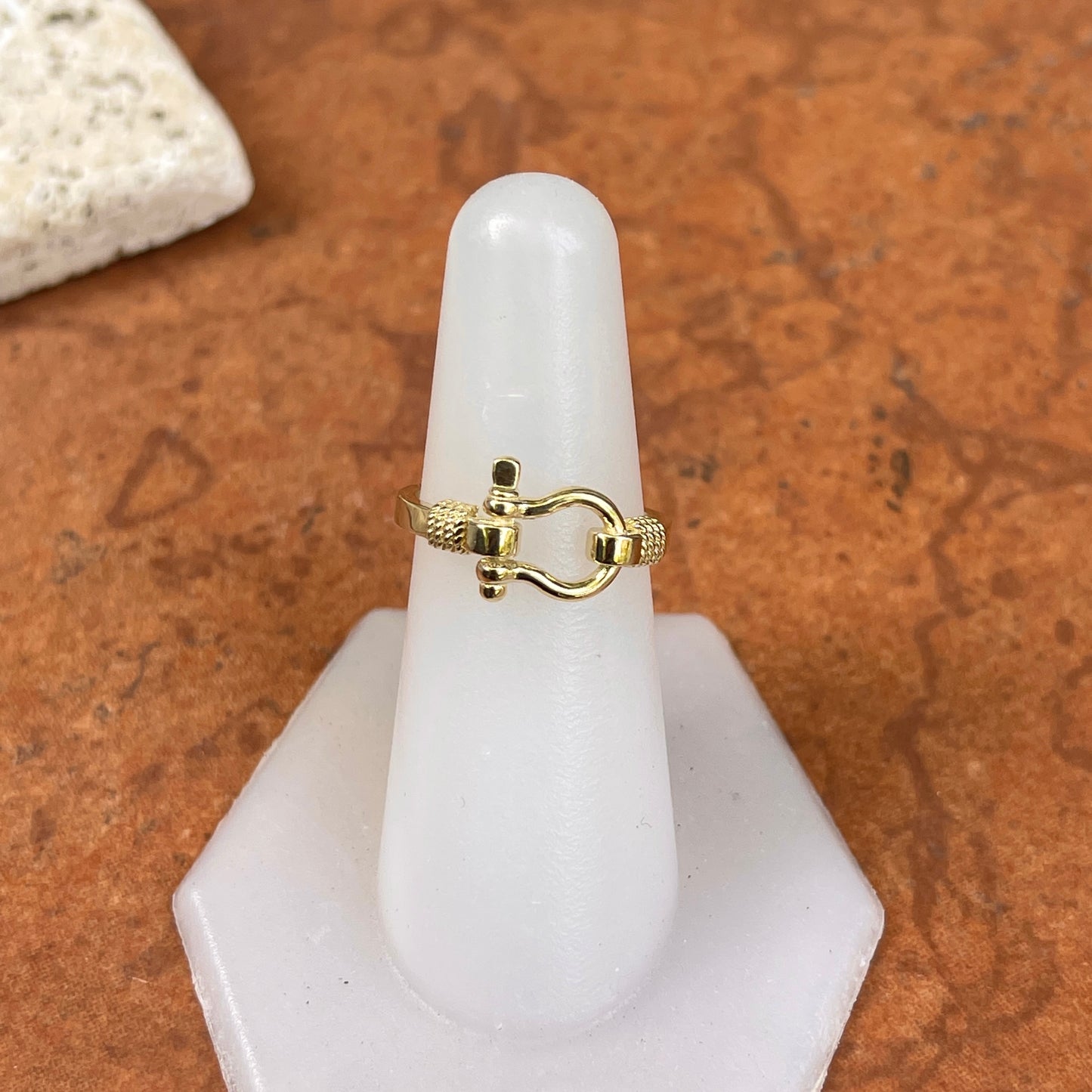 10KT Yellow Gold Shackle Rope Edge Ring
