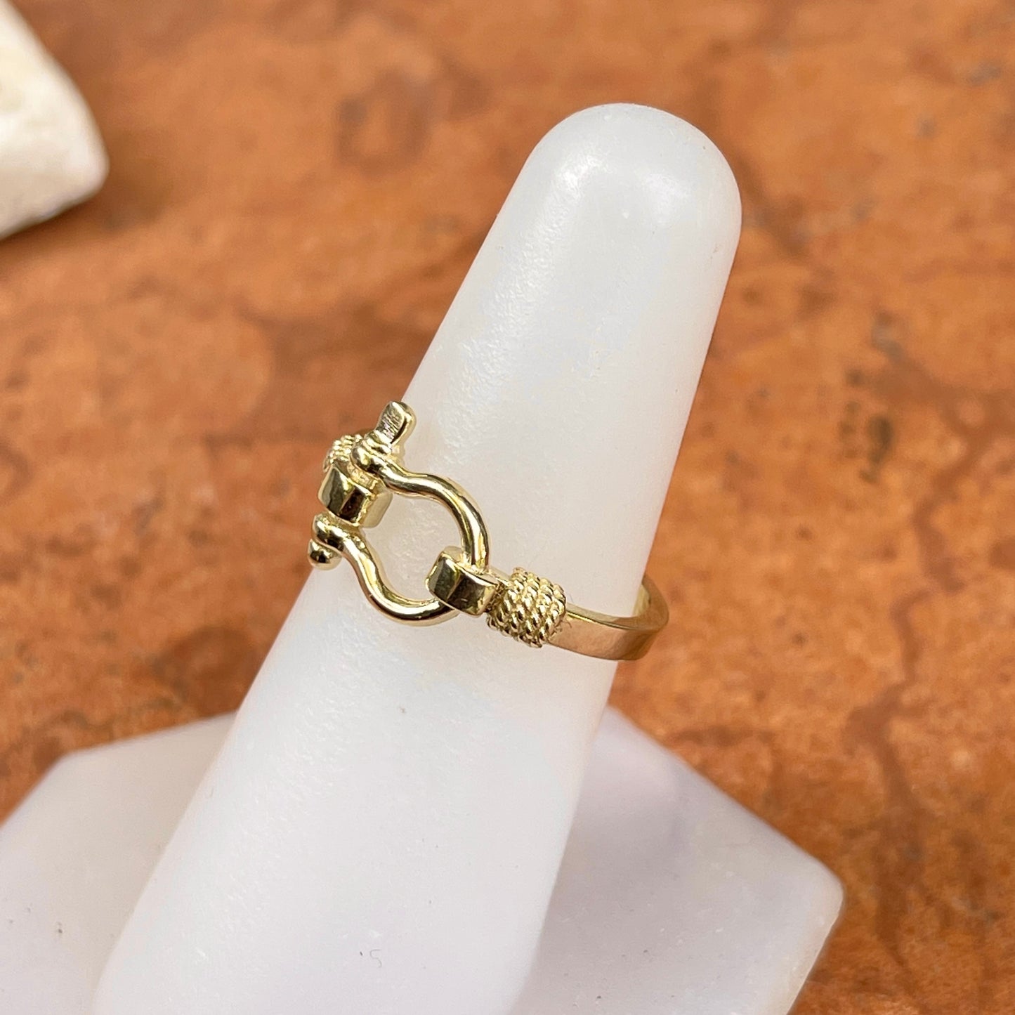 10KT Yellow Gold Shackle Rope Edge Ring