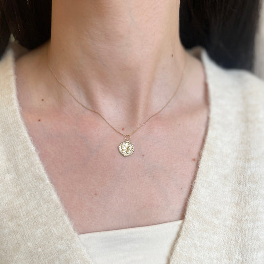 14KT Yellow Gold Raised Butterfly Round Pendant Charm