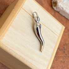 Load image into Gallery viewer, Sterling Silver Medium &quot;Cornicello&quot; Italian Horn Pendant 30mm