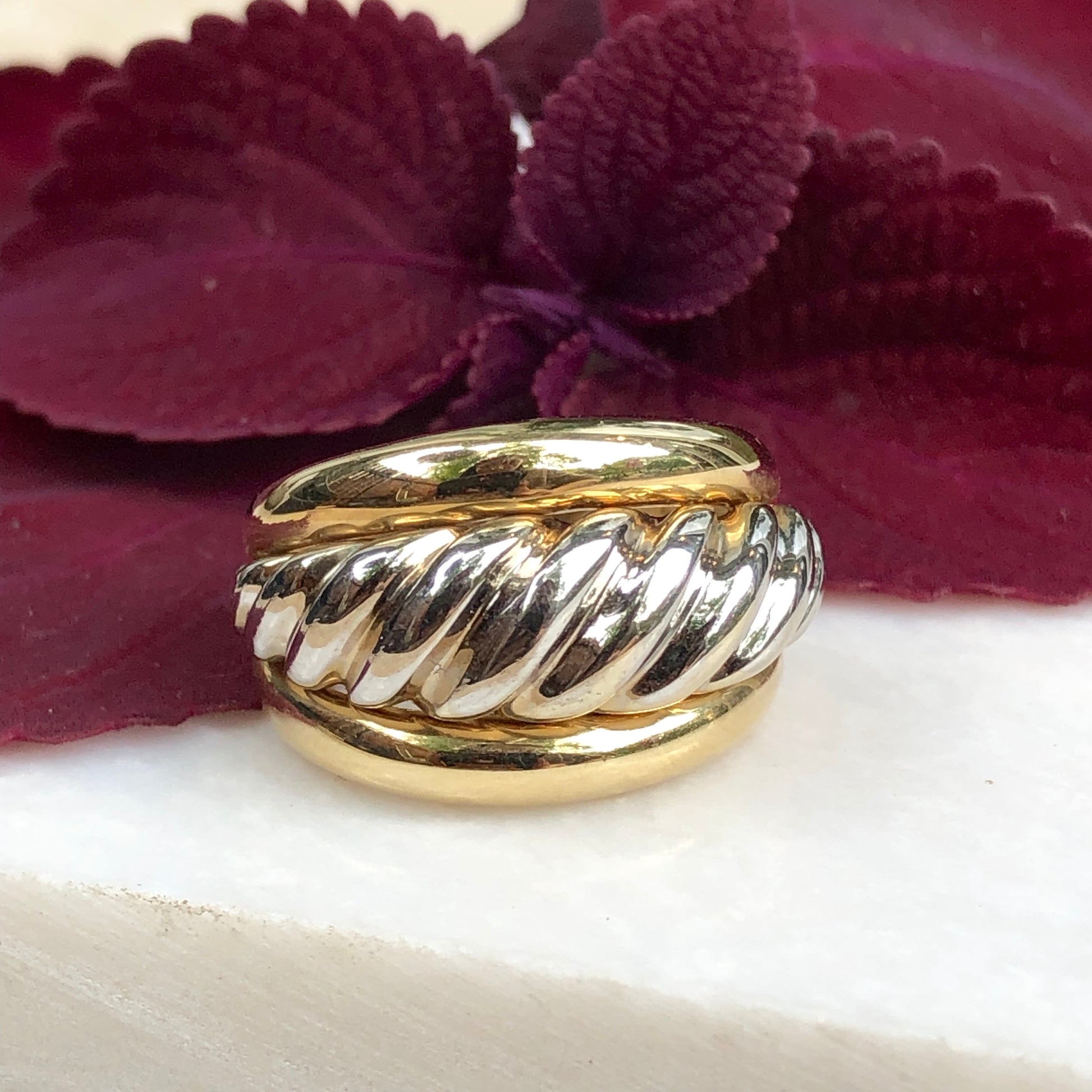 14KT Yellow Gold + White Gold Ribbed Cigar Band Ring Size 7.5, 14KT Yellow Gold + White Gold Ribbed Cigar Band Ring Size 7.5 - Legacy Saint Jewelry