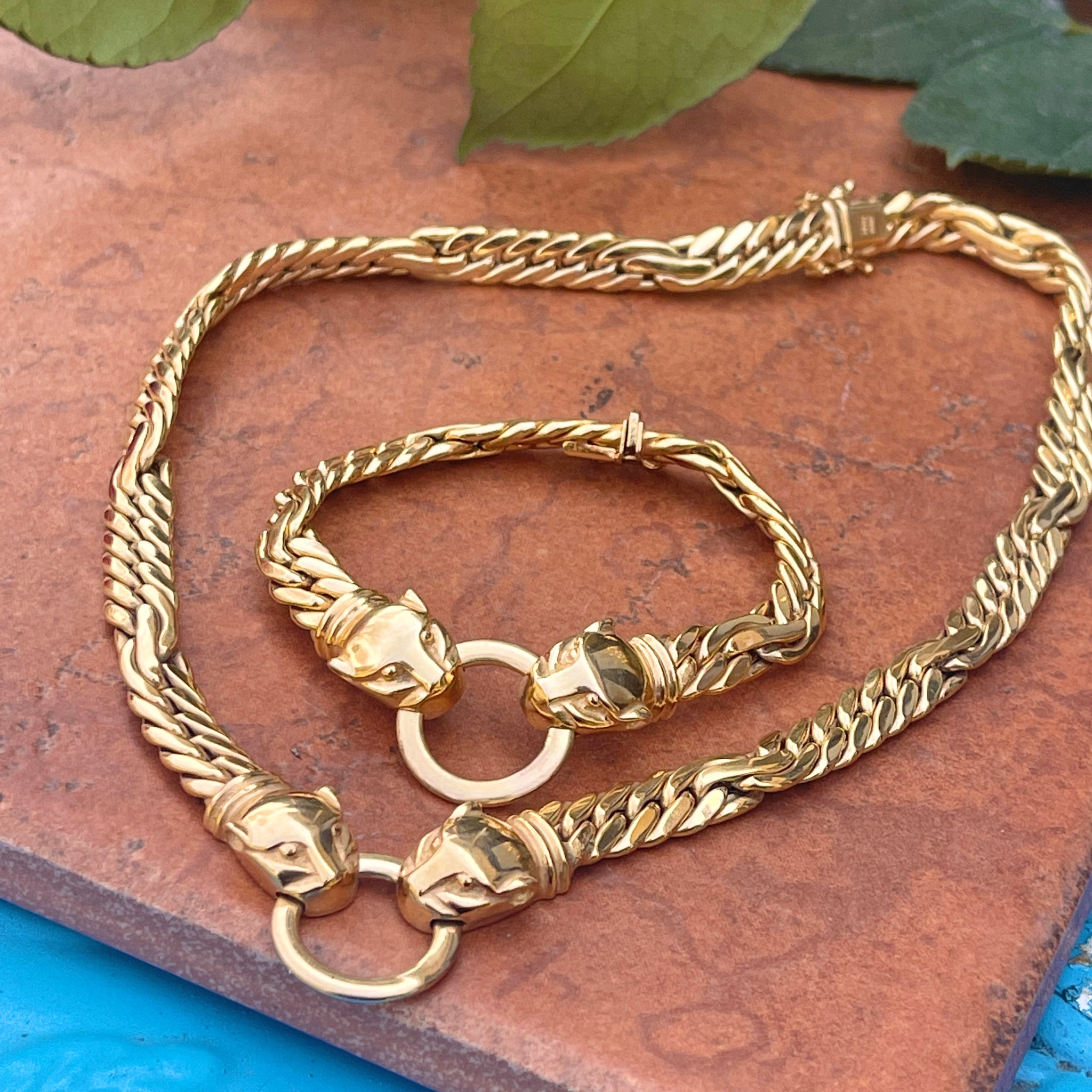 Estate 18KT Yellow Gold Double Panther Head Diamond Cuban Link Bracele – LSJ