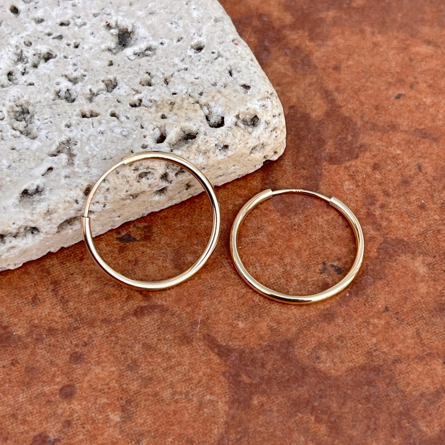 14KT Yellow Gold Round 1.25mm Tube Endless Hoop Earrings 17mm