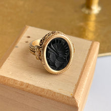 Load image into Gallery viewer, Estate 14KT Yellow Gold Bezel Onyx Roman Intaglio Ring