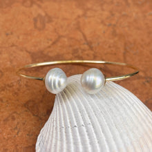 Load image into Gallery viewer, 14KT Yellow Gold Paspaley South Sea Pearl Open Bangle Bracelet