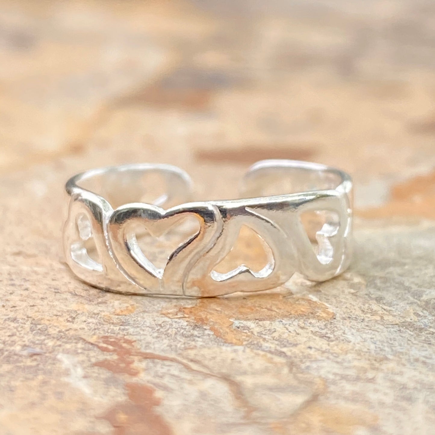 Sterling Silver Polished Open Hearts Band Toe Ring, Sterling Silver Polished Open Hearts Band Toe Ring - Legacy Saint Jewelry