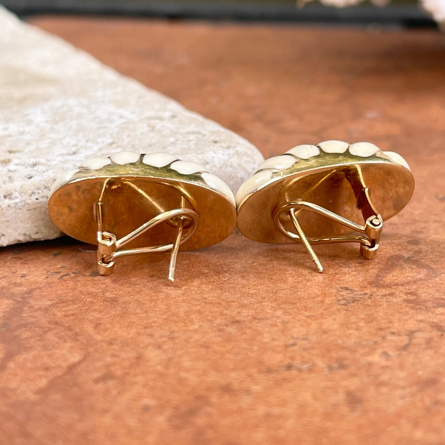 Estate 14KT Yellow Gold Cream Resin Shrimp Omega Back Earrings