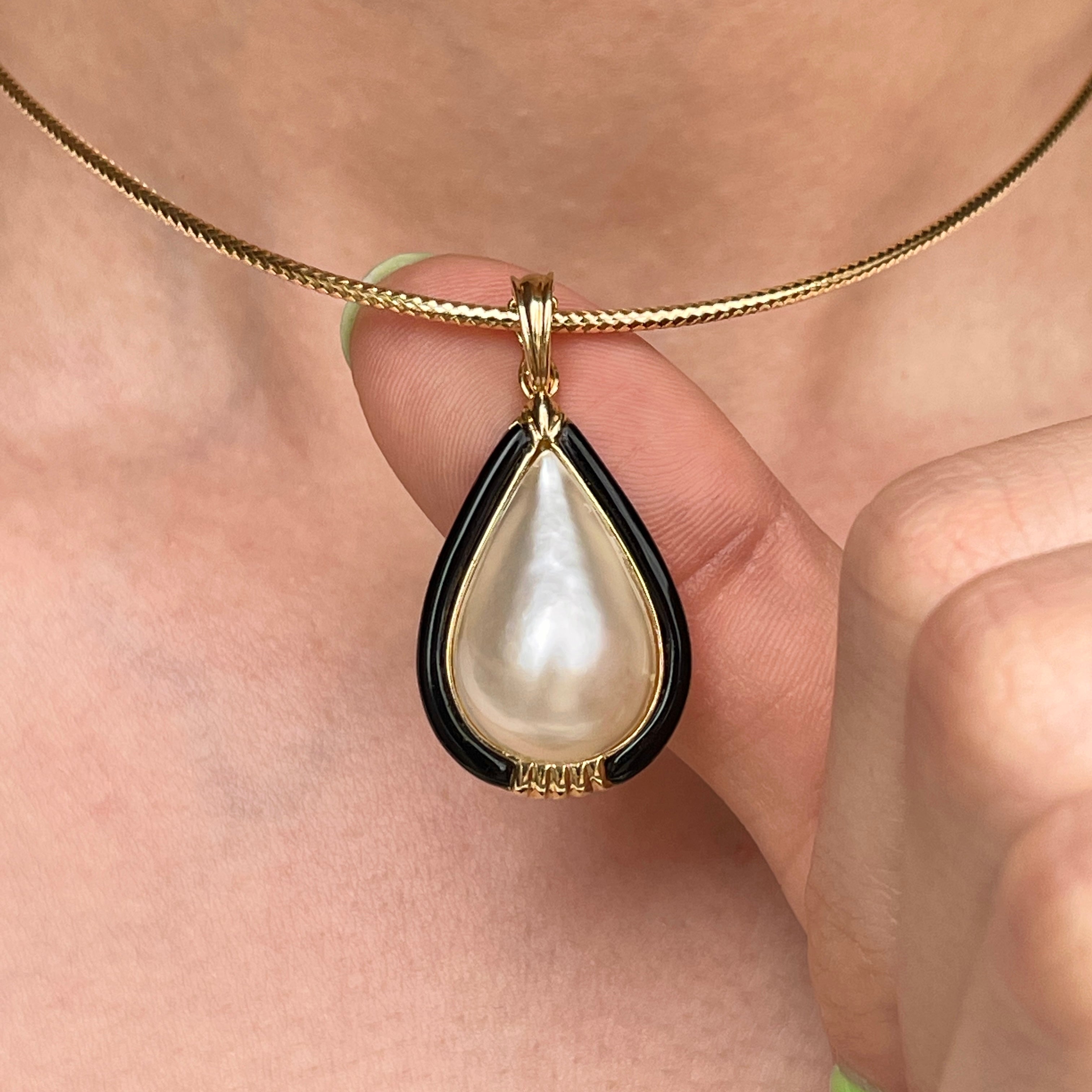 Silver and Gold Mabe Pearl Beach Bauble Necklace – Anne Waddell Jewelry