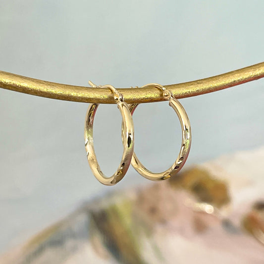 14KT Yellow Gold Satin + Diamond-Cut Hoop Earrings 20mm