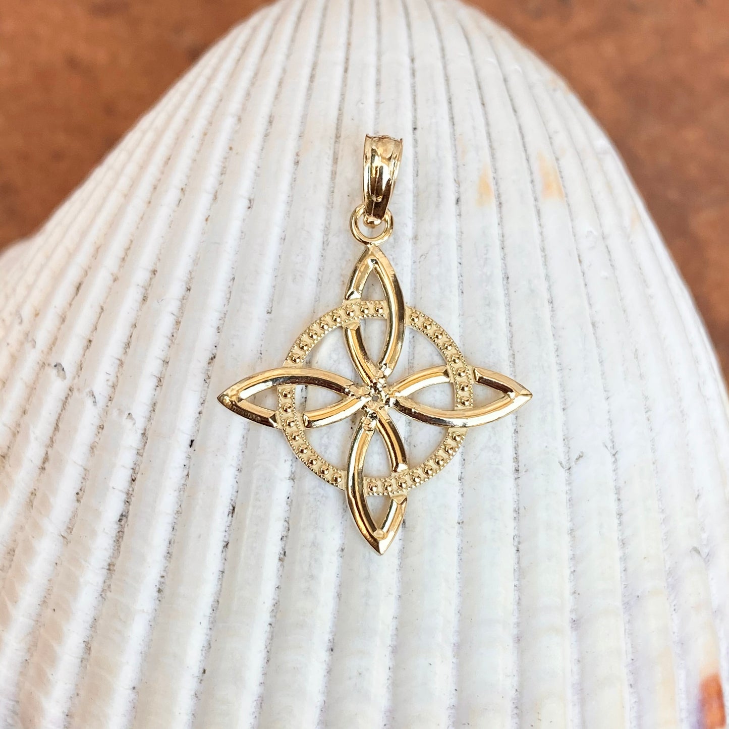 14KT Yellow Gold Celtic Eternity Knot Circle Pendant Charm