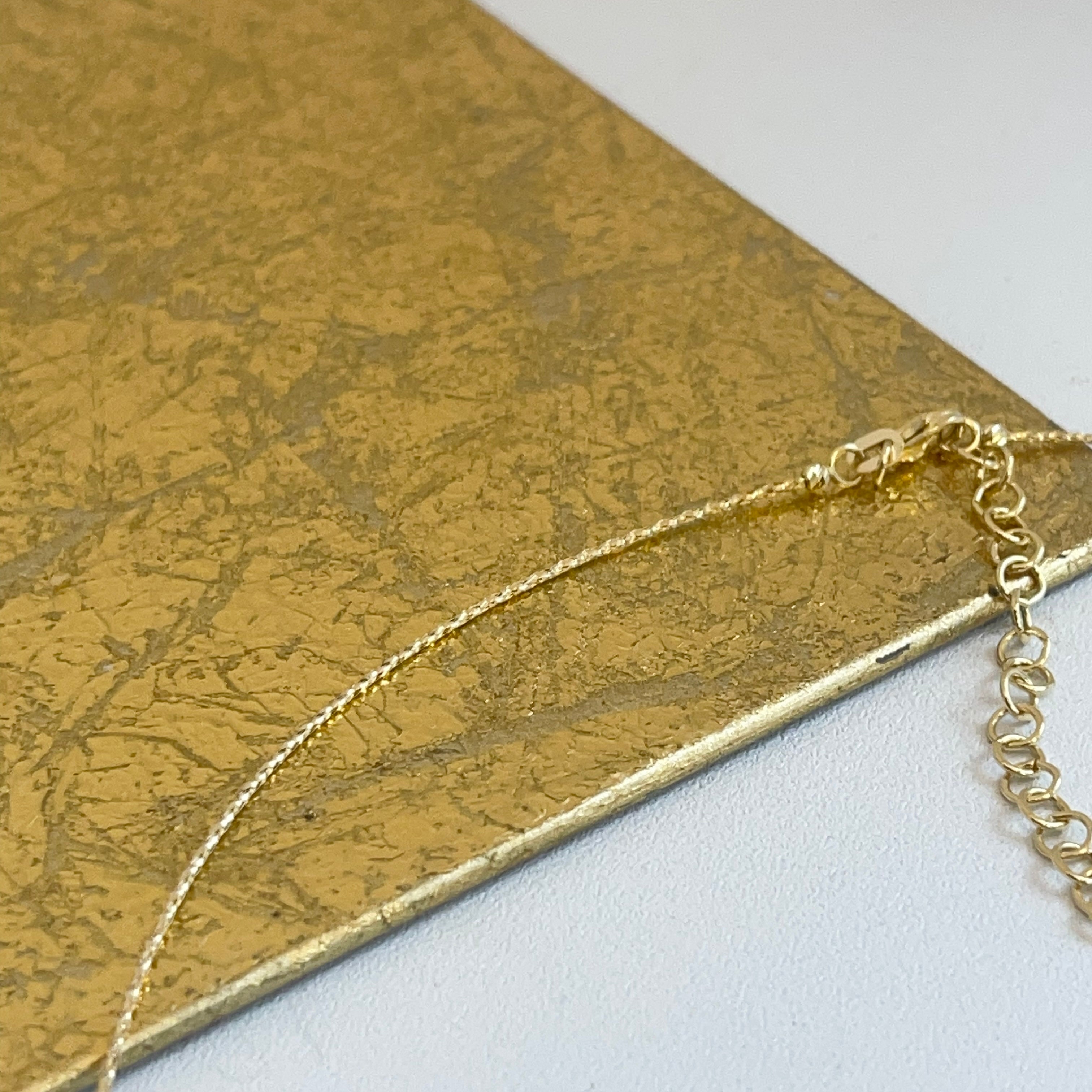 Gold cable wire necklace shop