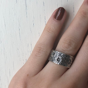 Sterling Silver Floral Cigar Band Ring, Sterling Silver Floral Cigar Band Ring - Legacy Saint Jewelry