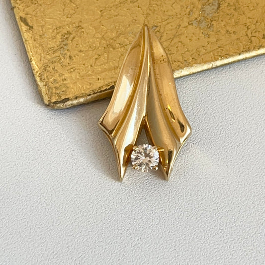 Estate 14KT Yellow Gold CZ Ribbed Omega Slide Pendant