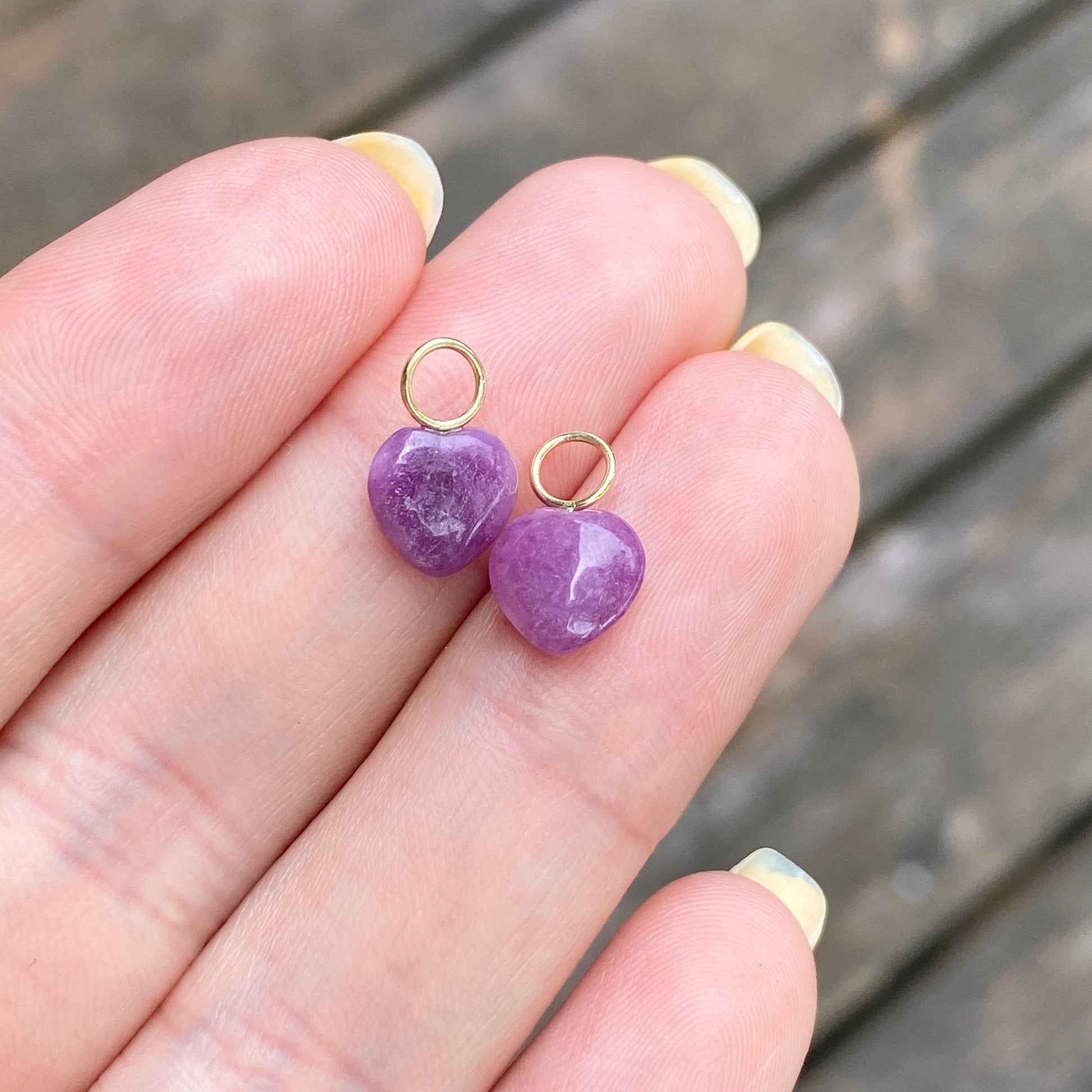 Estate 14KT Yellow Gold Purple Amethyst Heart-Shape Mini Earring Charms, Estate 14KT Yellow Gold Purple Amethyst Heart-Shape Mini Earring Charms - Legacy Saint Jewelry