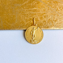 Load image into Gallery viewer, 14KT Yellow Gold Matte Perseus + Medusa Head Medal Pendant 21mm