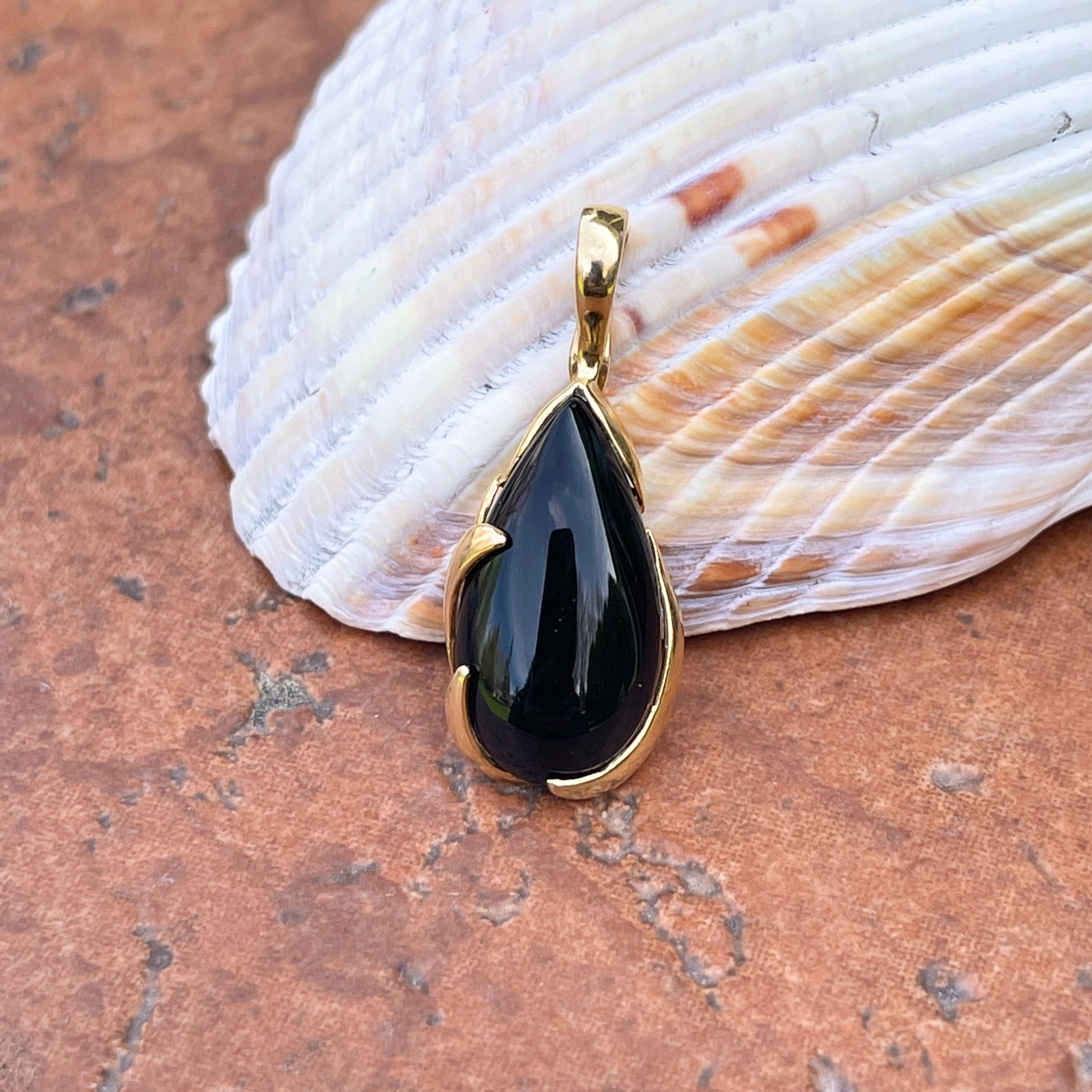Onyx Drop Pendant in 9ct Yellow Gold