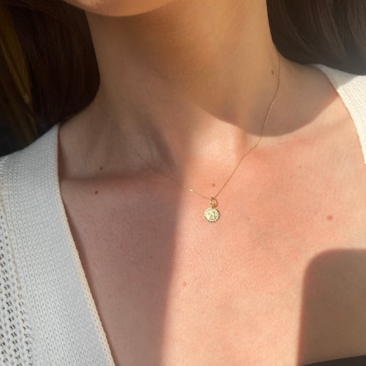 14KT Yellow Gold Mini Round Baby Angel Pendant Charm 8mm